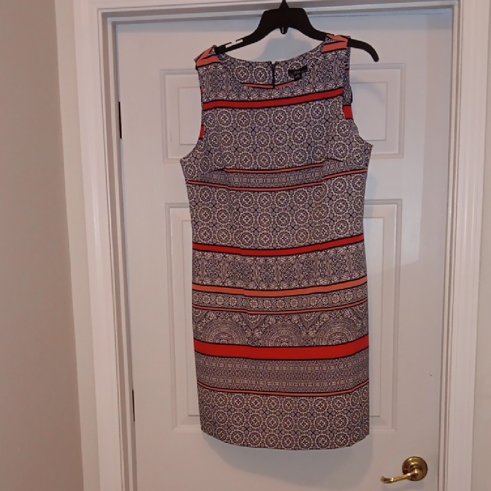 R&K Sleeveless Mini Dress with Red and Blue Pattern